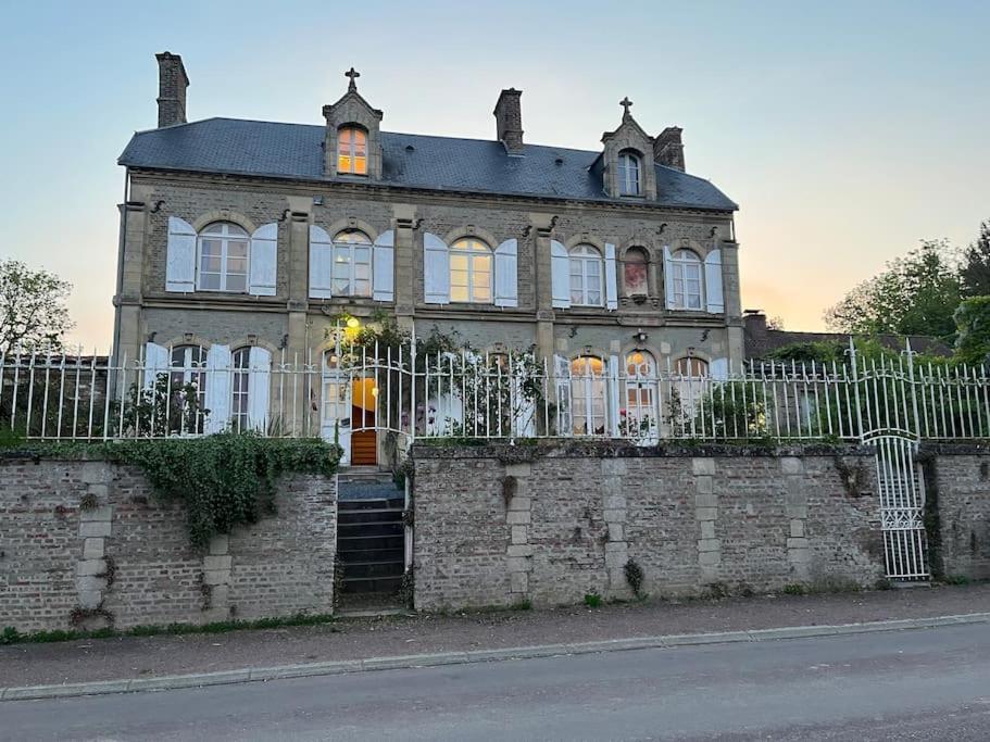 Bed and Breakfast Les Anges Oneux Exterior foto